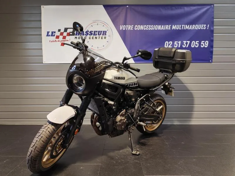 XSR 700 LEGACY
