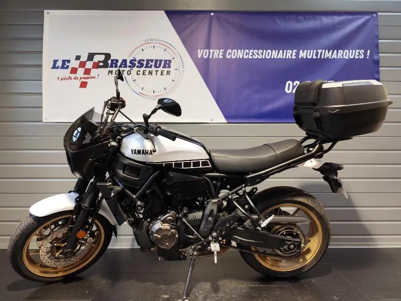XSR 700 LEGACY