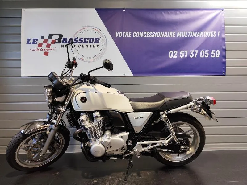 CB 1100