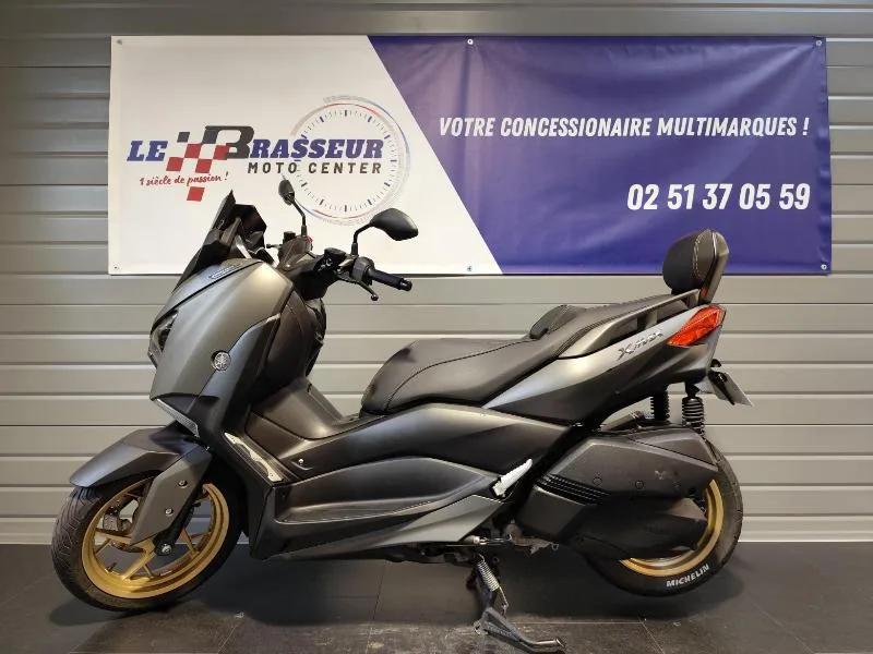 XMAX 300 Tech Max