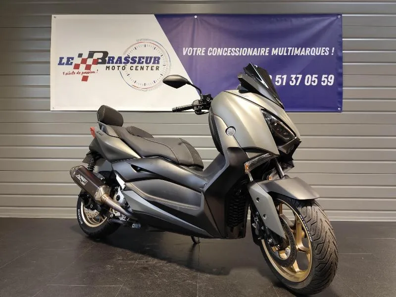 XMAX 300 Tech Max