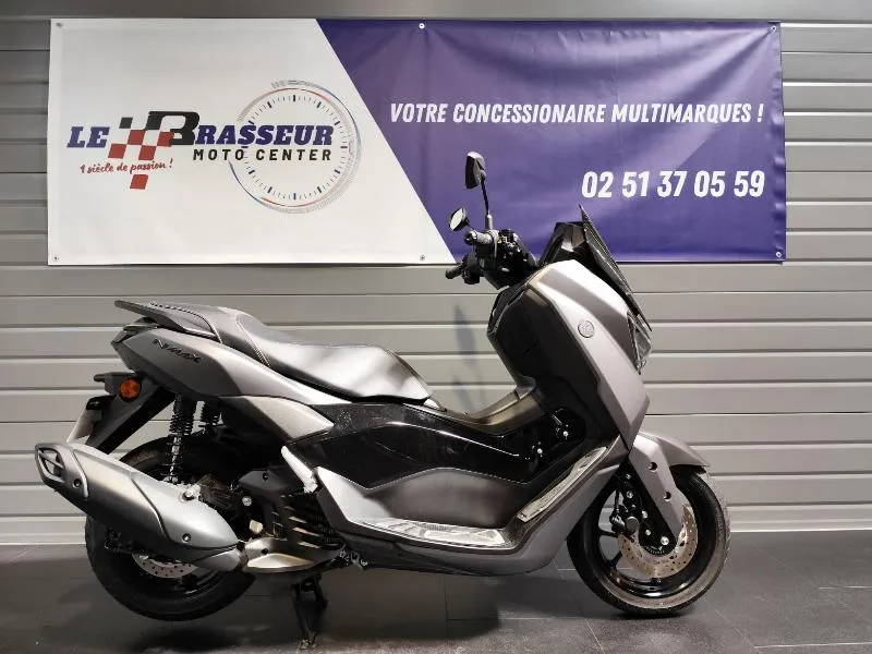 NMAX 125 TECH MAX