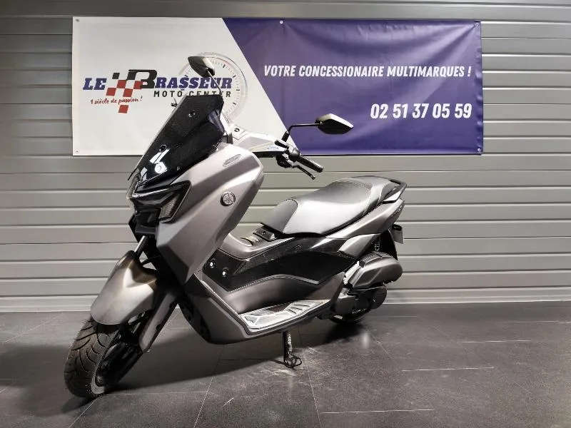NMAX 125 TECH MAX