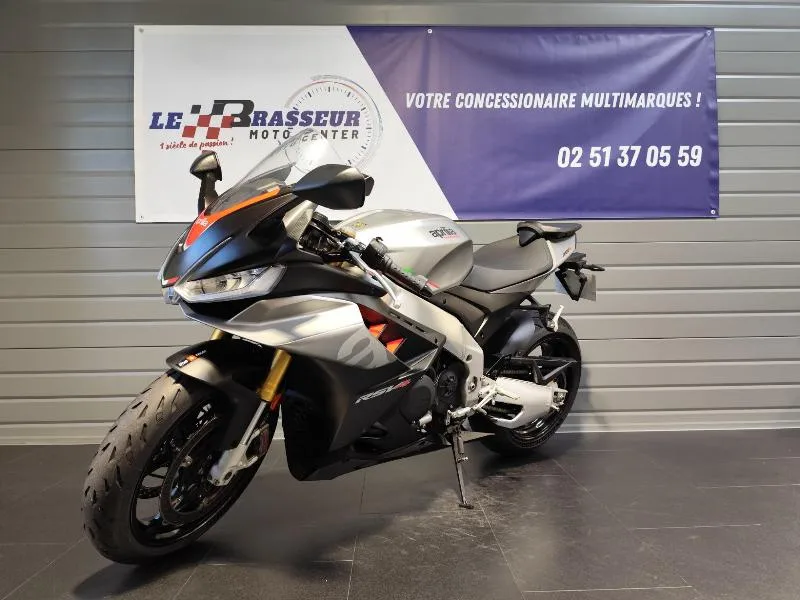 RSV4 1100 R