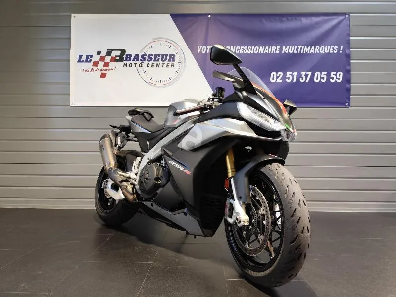 RSV4 1100 R