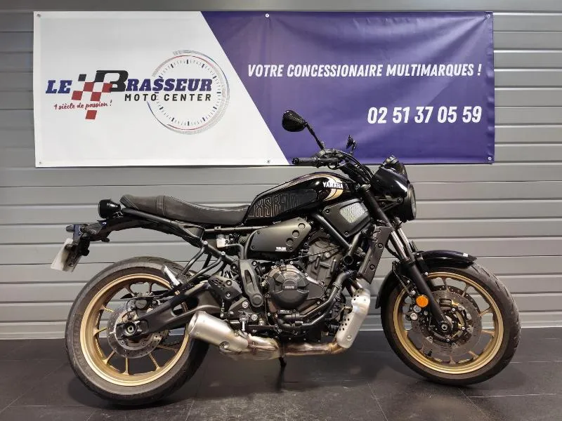 XSR 700