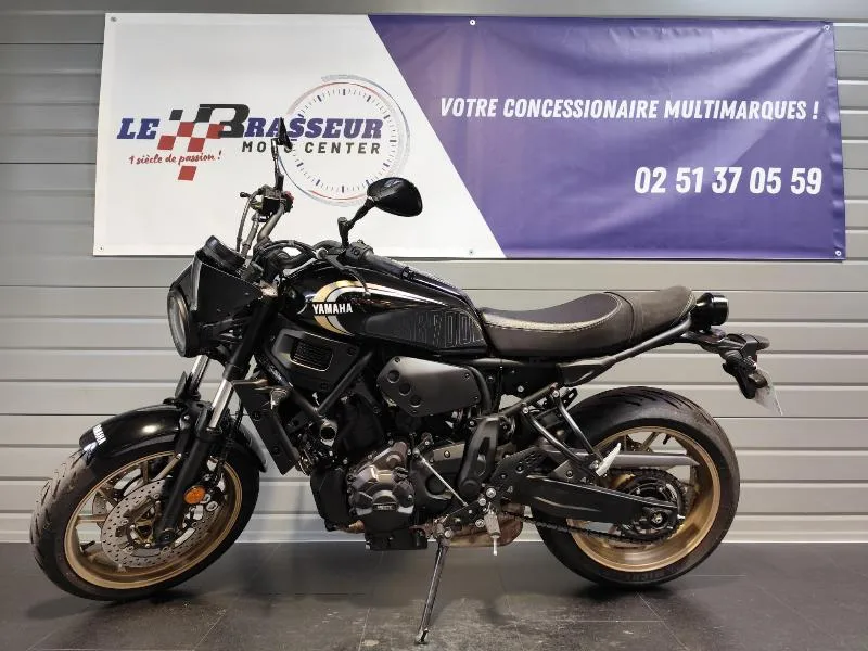 XSR 700