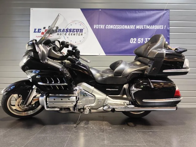 GL 1800 GOLDWING AIR BAG GPS