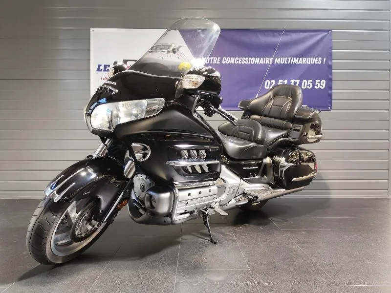 GL 1800 GOLDWING AIR BAG GPS
