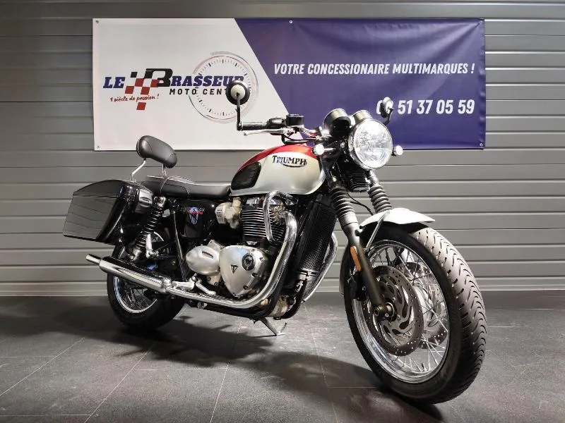 BONNEVILLE T120