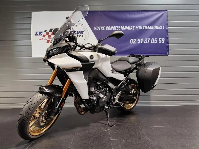 TRACER 9 GT