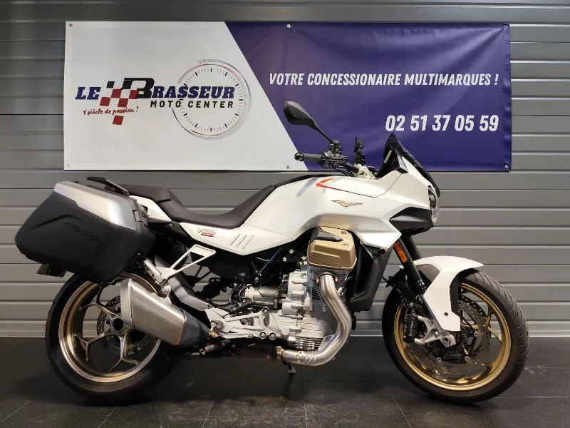 V100  MANDELLO