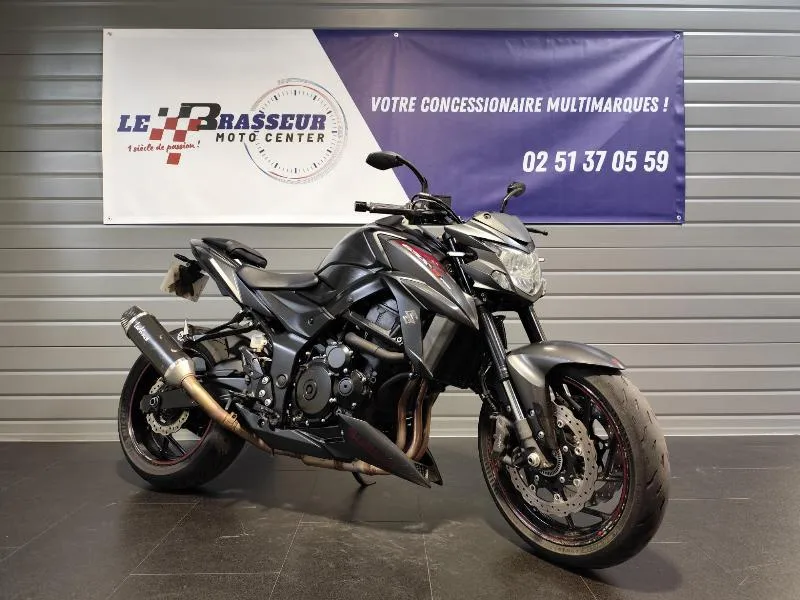 GSXS 750