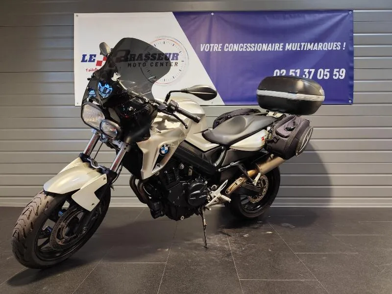 F 800 R