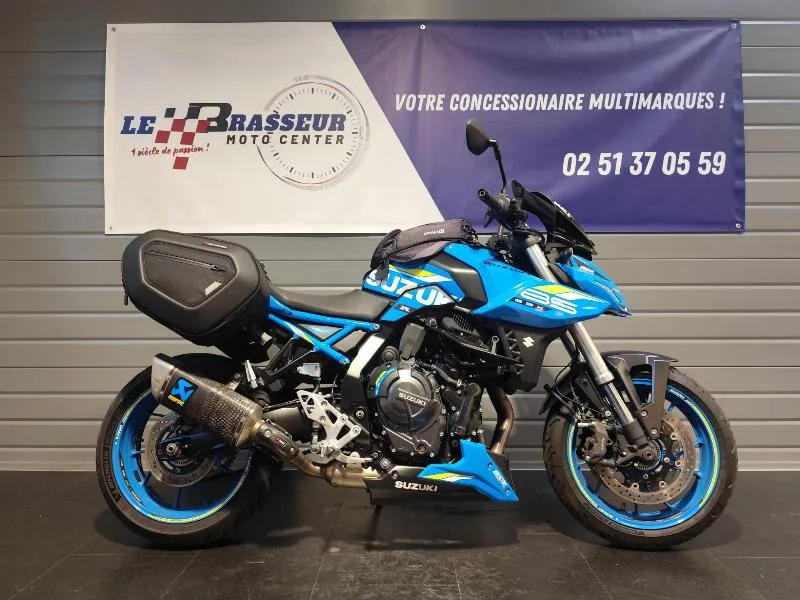 GSX8S