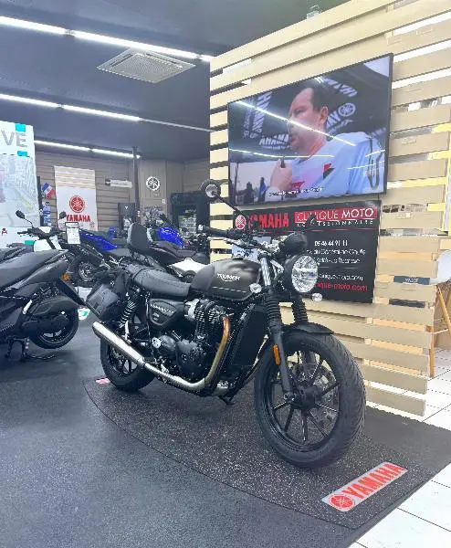 SPEED TWIN 900
