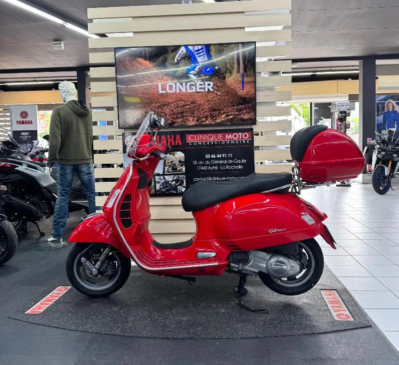 vespa gts 125