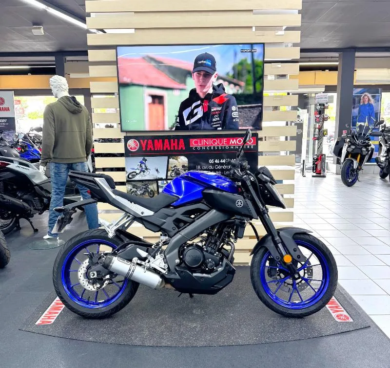 MT125 ABS