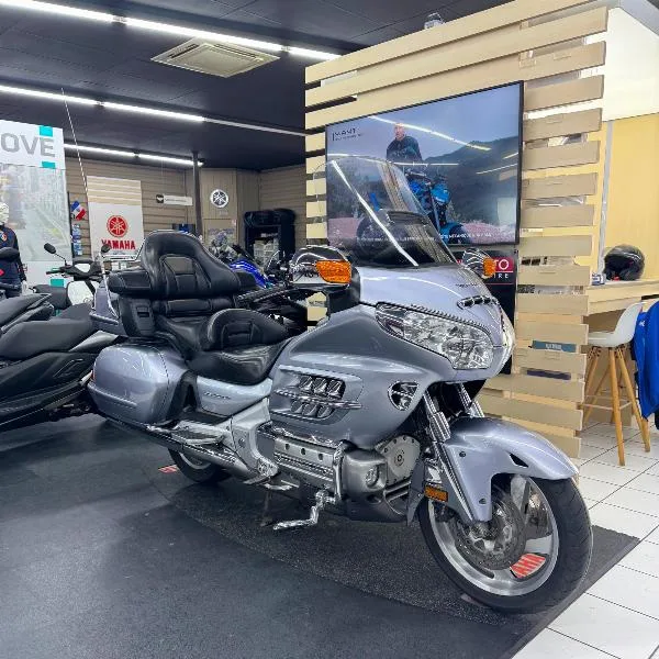 GL1800 GOLDWING
