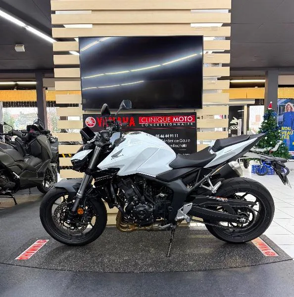 CB 1000 Hornet