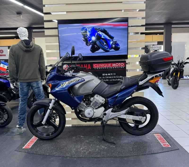 VARADERO 125 2003
