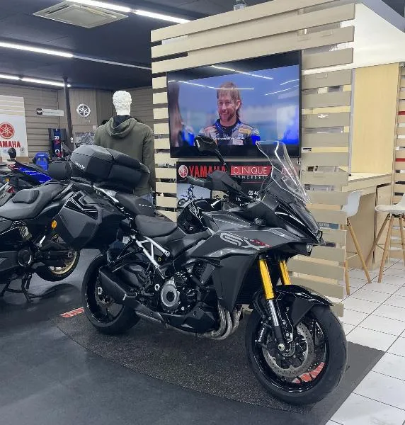 GSXS 1000 GX