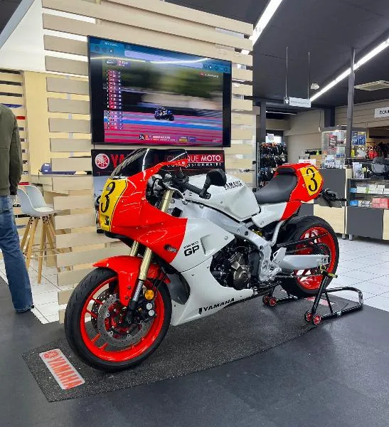 XSR 900 GP