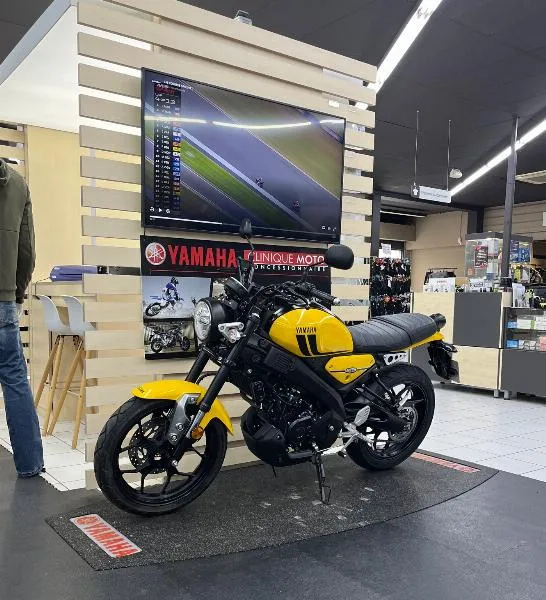 XSR 125