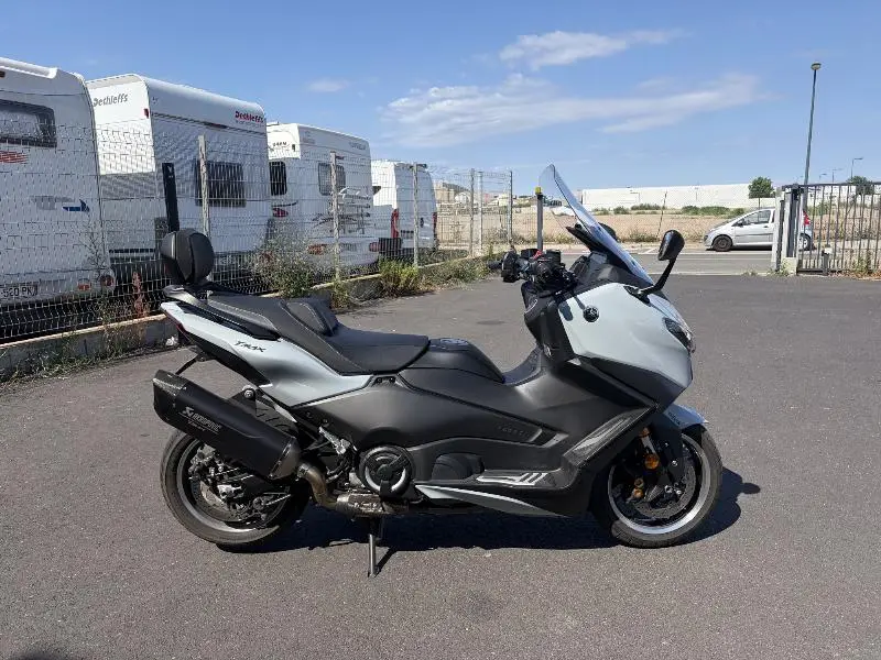 XP TMAX 560 TECH MAX