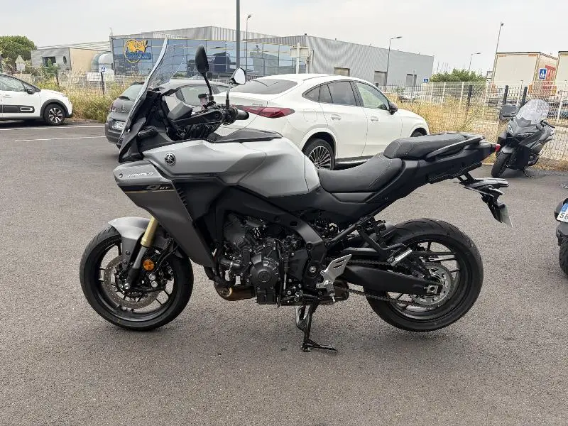 TRACER 9 GT