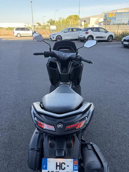 NMAX 125