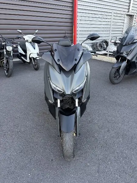 XMAX 125 TECH MAX