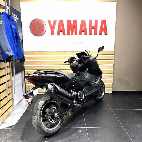 XP TMAX 560 TECH MAX
