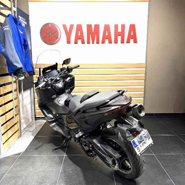 XP TMAX 560 TECH MAX