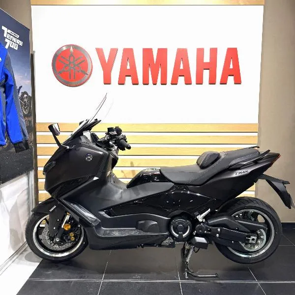 XP TMAX 560 TECH MAX