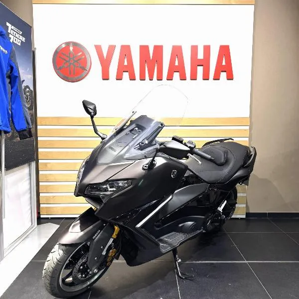XP TMAX 560 TECH MAX