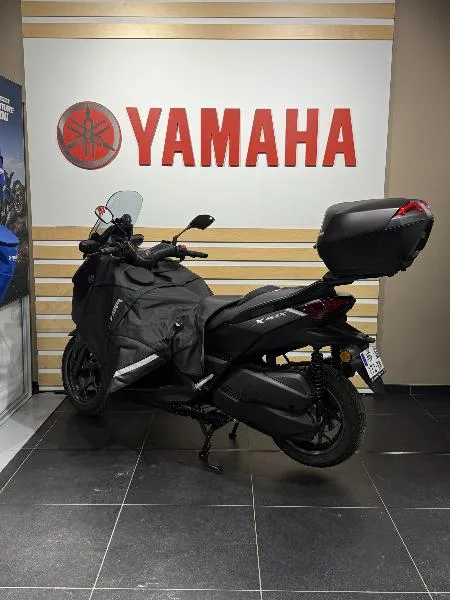 XMAX 300 Tech Max