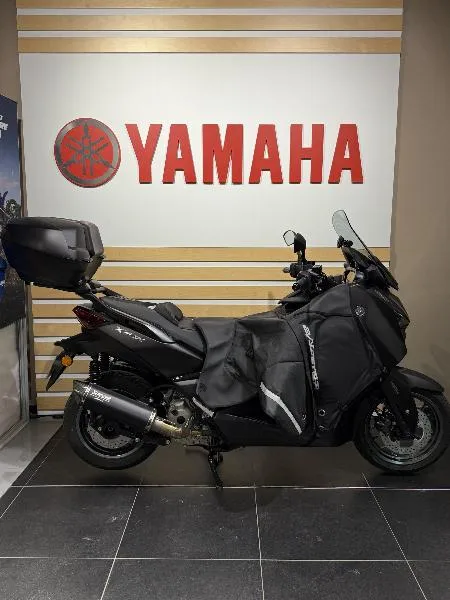 XMAX 300 Tech Max