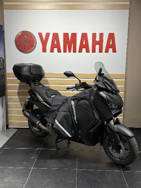 XMAX 300 Tech Max