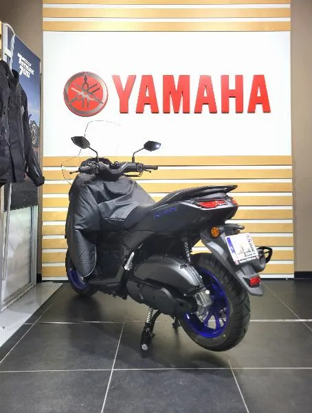 NMAX 125