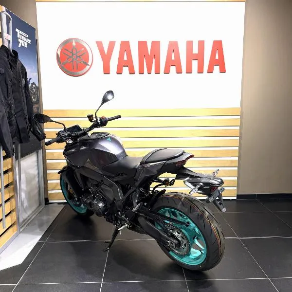 MT09  YAMT