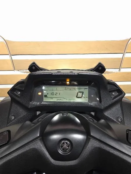 TRICITY 300