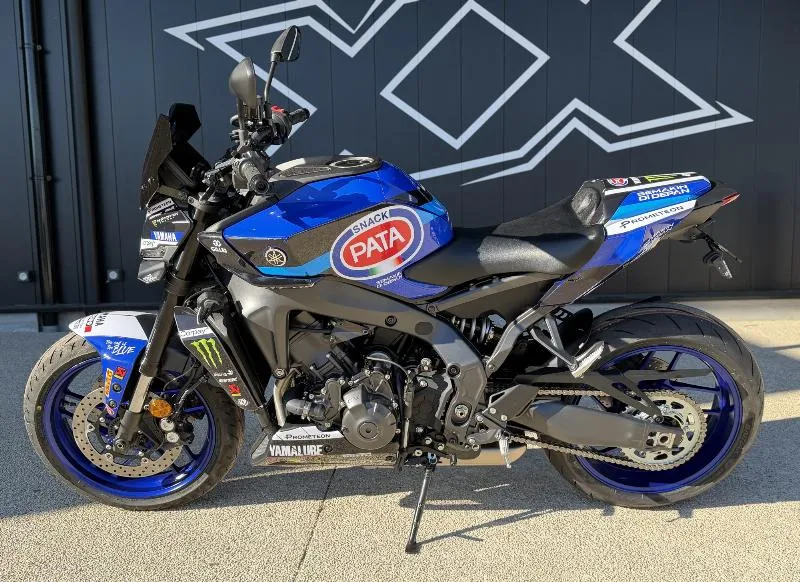 MT09