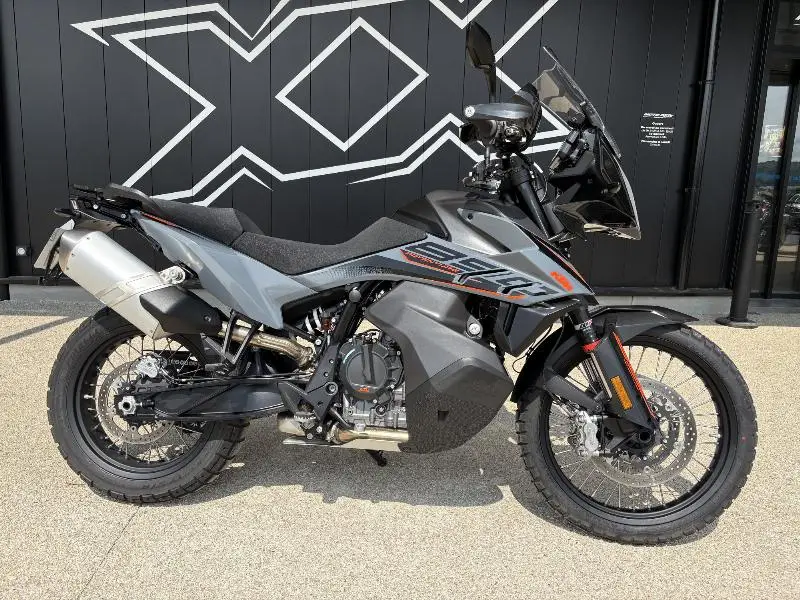 890 ADVENTURE L