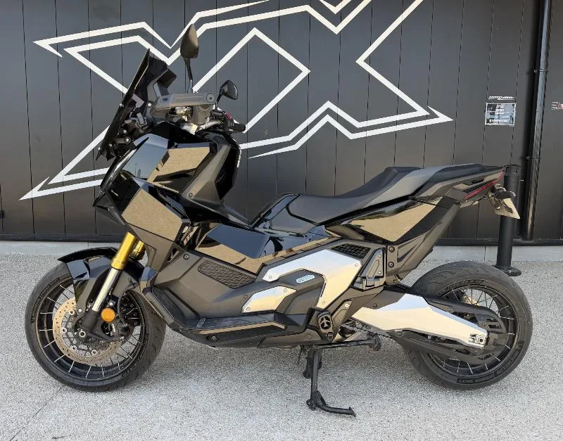 XADV 750 DCT