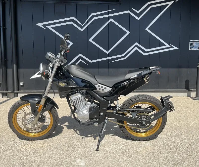 TANGO 125