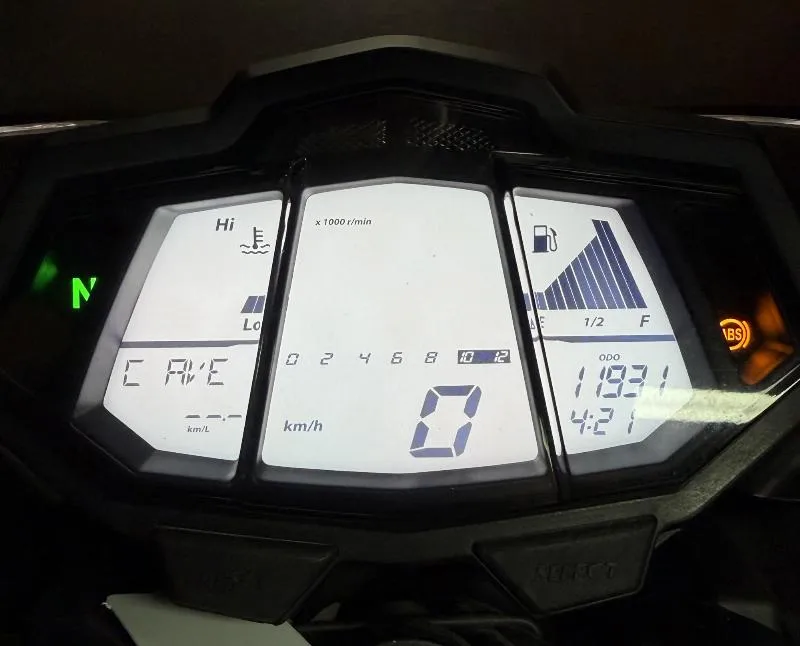 MT125 ABS