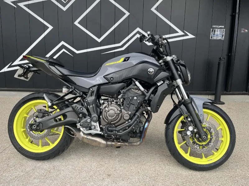 MT07