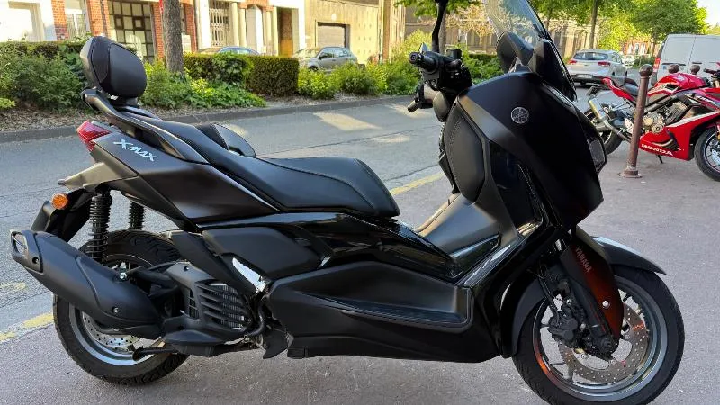 XMAX 125 TECH MAX