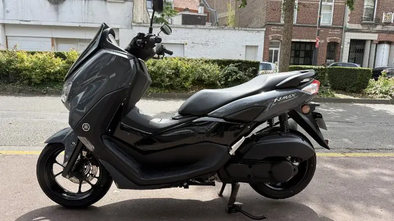 NMAX 125